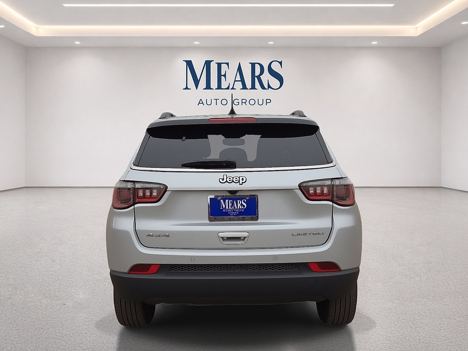 Used 2025 Jeep Compass Limited AWD/4WD image 4