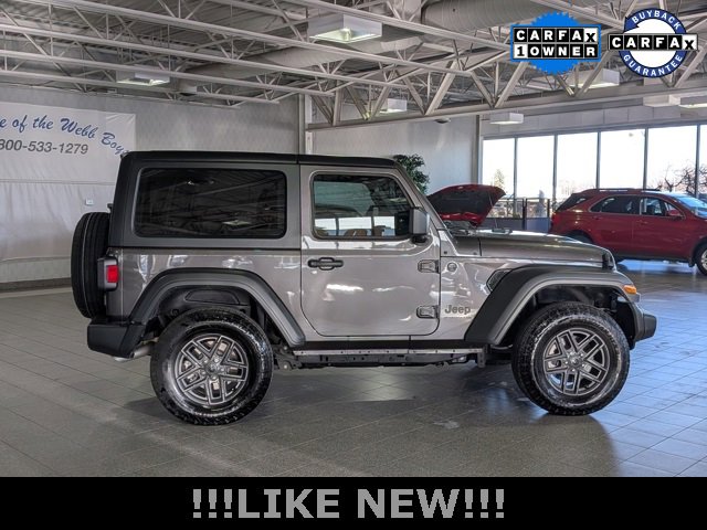 Used 2025 Jeep Wrangler Sport S image 9