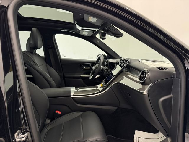 New 2026 Mercedes-Benz GLC 300 image 17