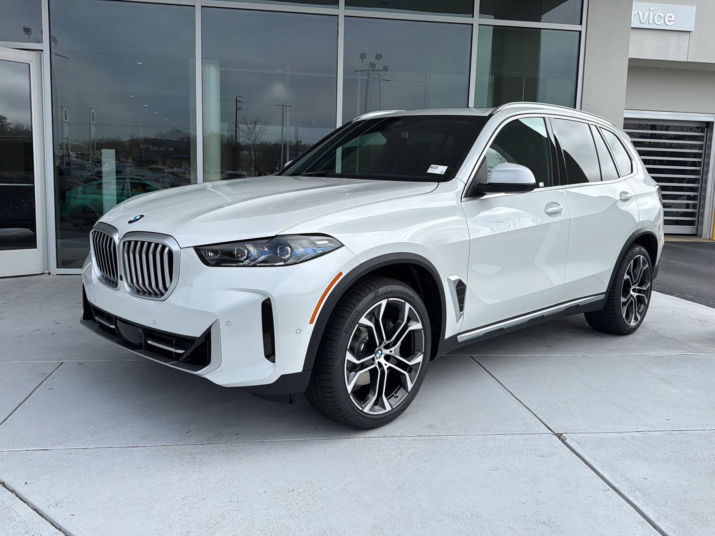 New 2026 BMW X5 xDrive40i