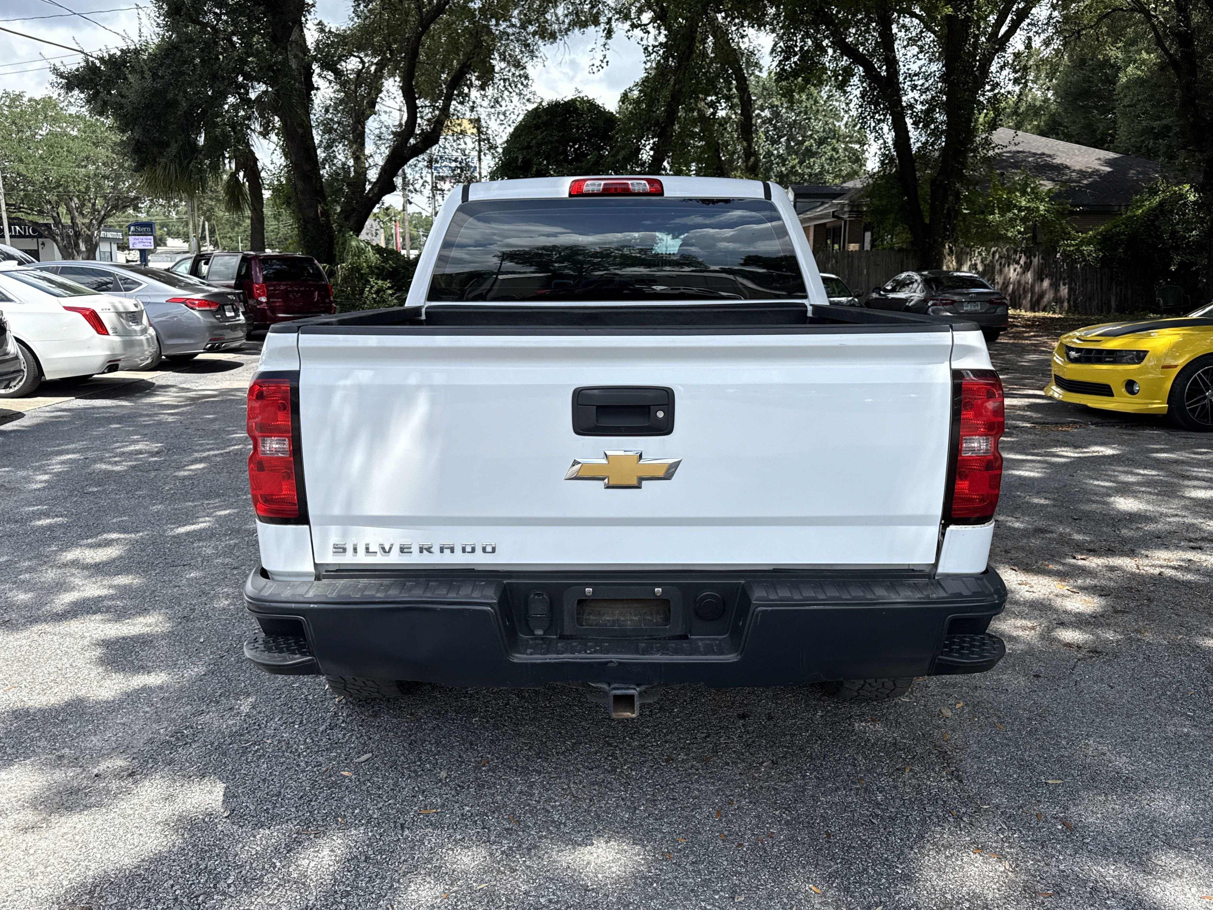Used 2018 Chevrolet Silverado 1500 W/T w/ Trailering Package image 4