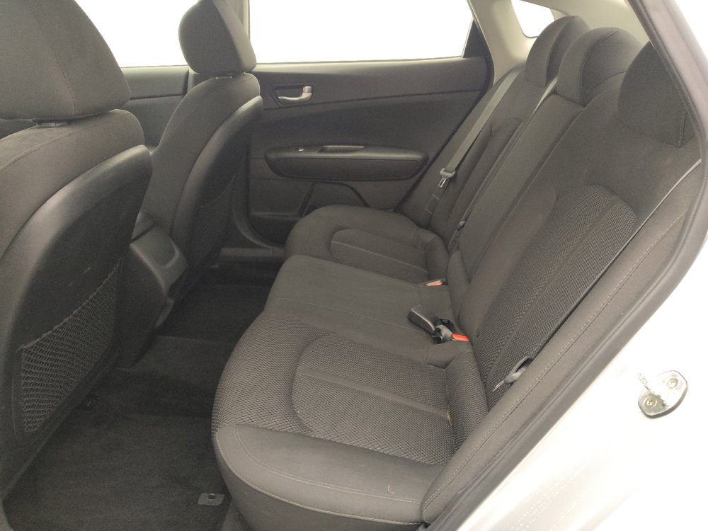 Used 2019 Kia Optima LX FWD image 18