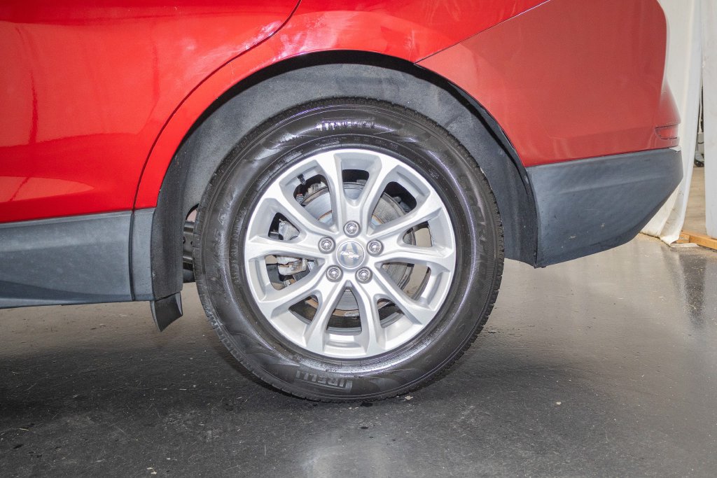 Used 2018 Chevrolet Equinox LT AWD/4WD image 7