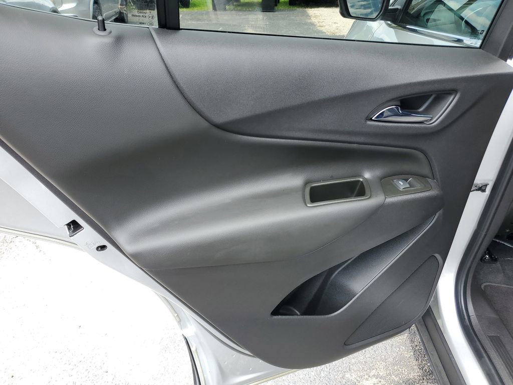 Used 2022 Chevrolet Equinox LT image 8
