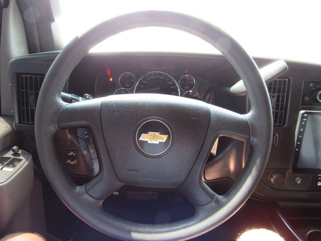Used 2020 Chevrolet Express 2500 LT w/ LT Preferred Equipment Group RWD image 29