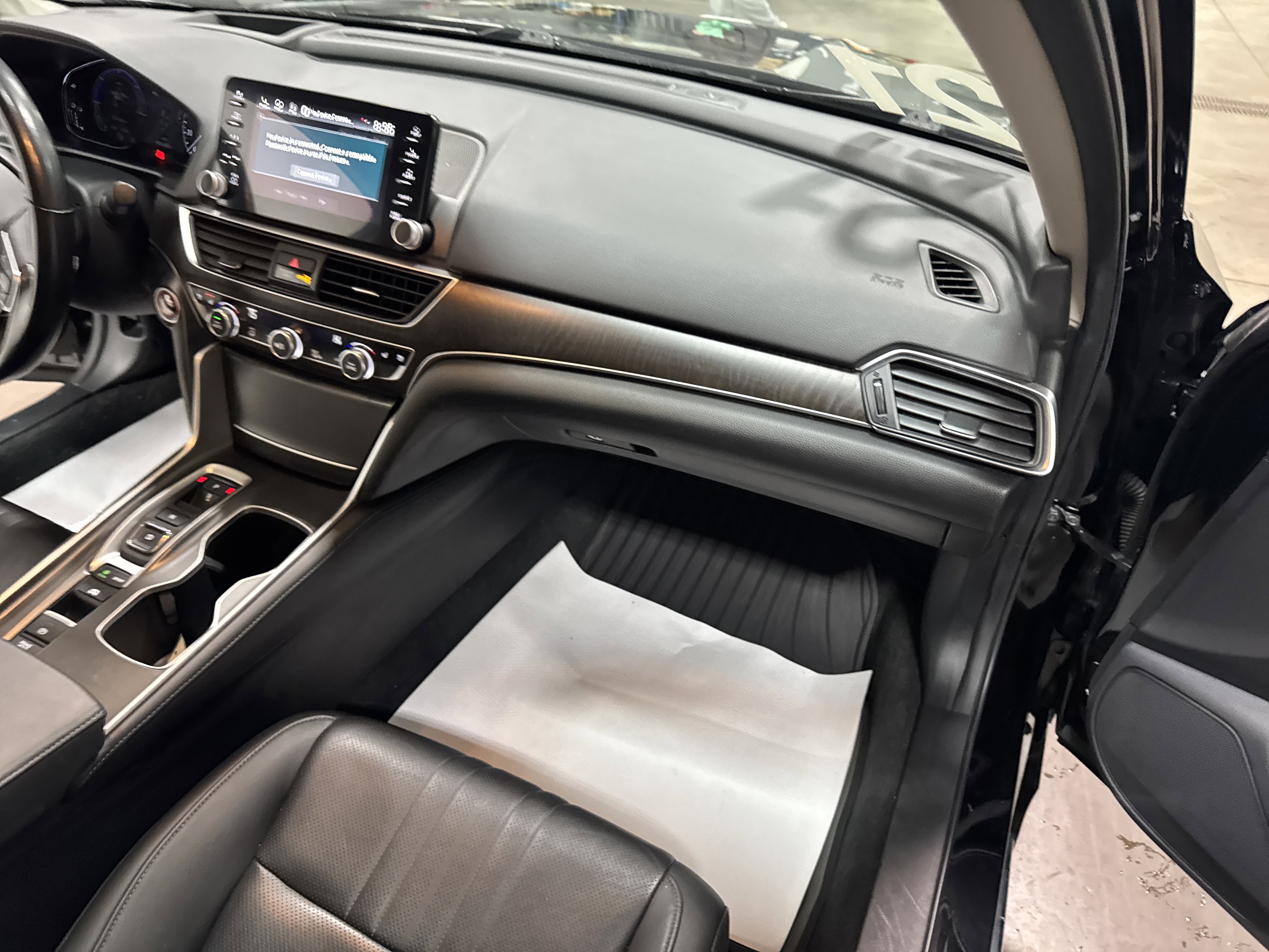 Used 2021 Honda Accord Touring image 40