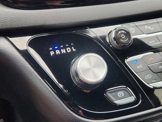Used 2025 Chrysler Pacifica Select FWD image 46
