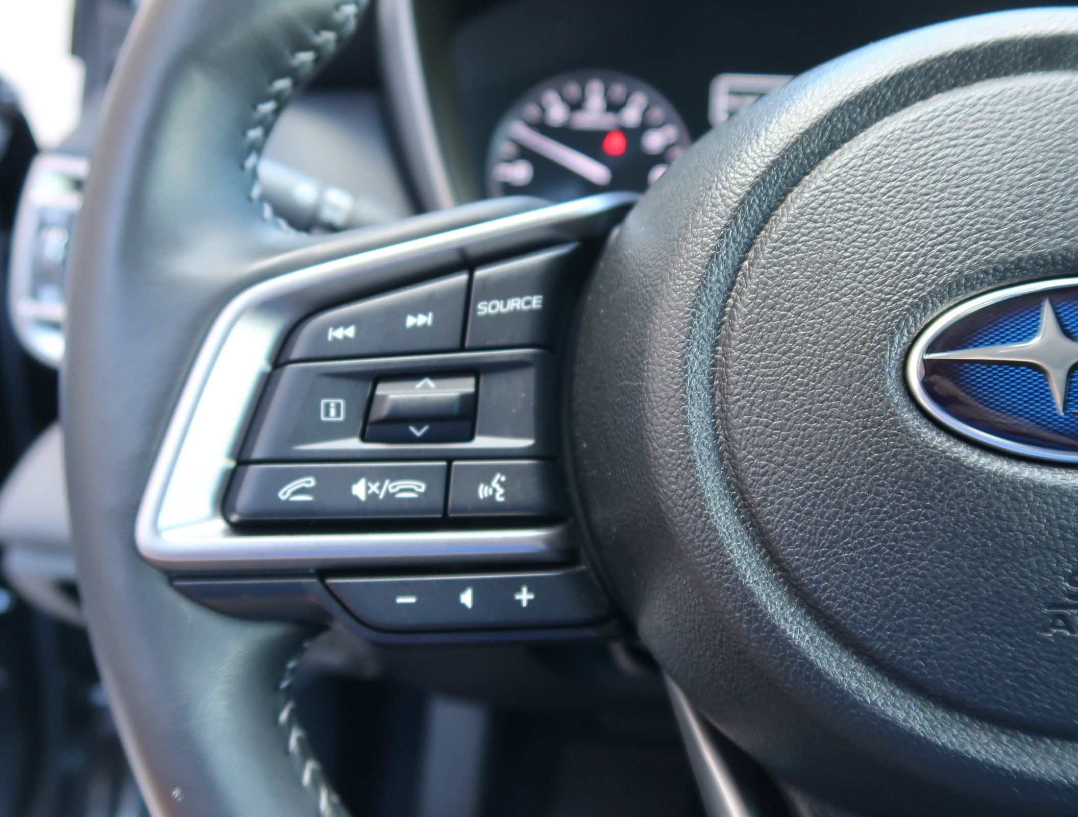 Certified 2024 Subaru Outback Touring XT AWD/4WD image 18