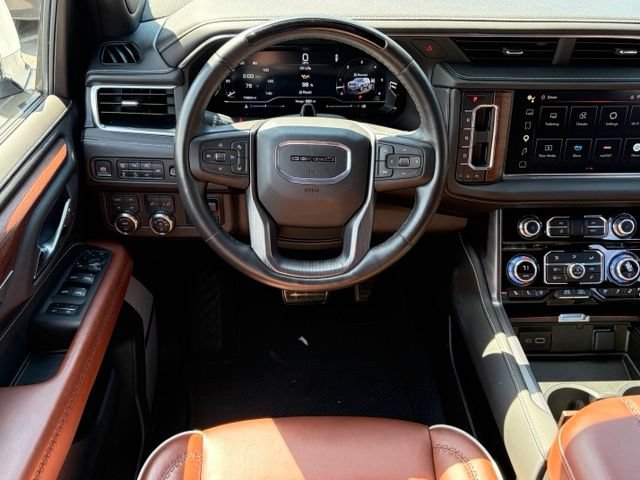 Used 2024 GMC Yukon XL Denali Ultimate AWD/4WD image 39