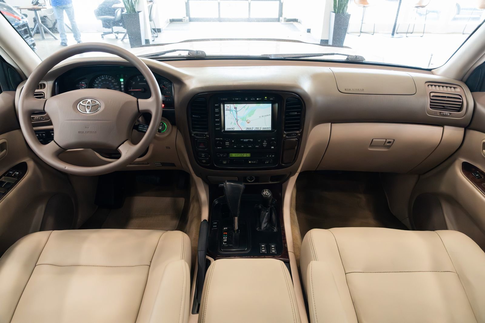 Used 2002 Toyota Land Cruiser AWD/4WD image 8
