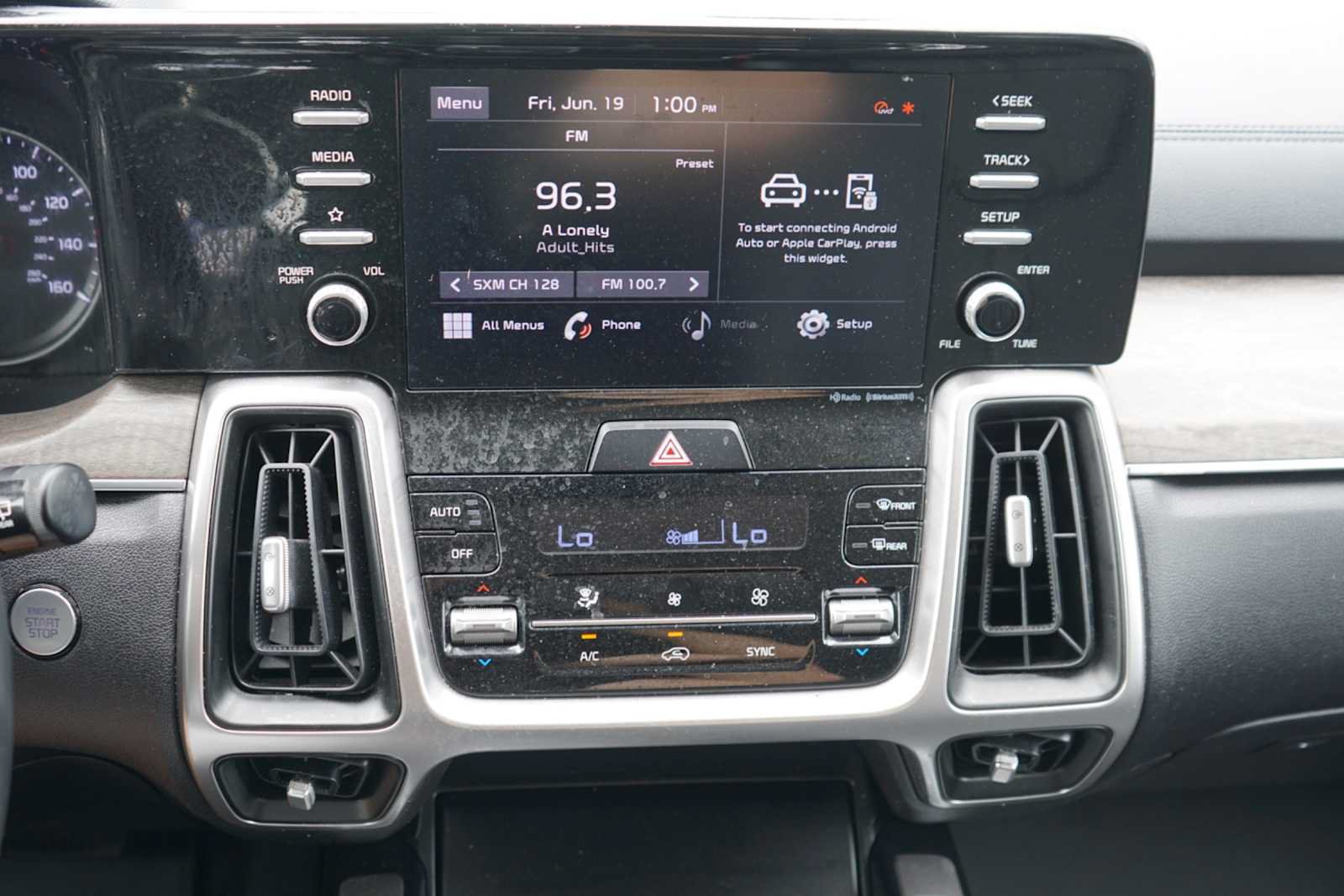 Used 2021 Kia Sorento EX AWD/4WD image 12