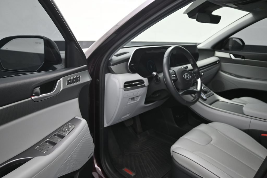 Used 2024 Hyundai Palisade SEL w/ Premium Package FWD image 10