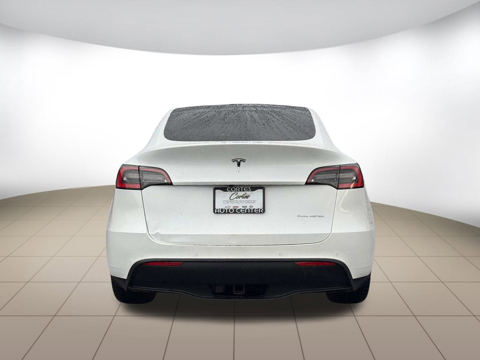 Used 2021 Tesla Model Y Long Range image 6