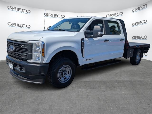 Used 2024 Ford F250 XL image 3