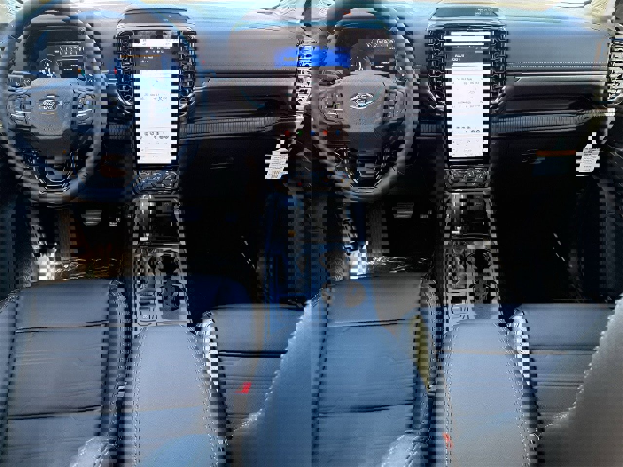 New 2025 Ford Ranger Lariat w/ Convenience Package image 38