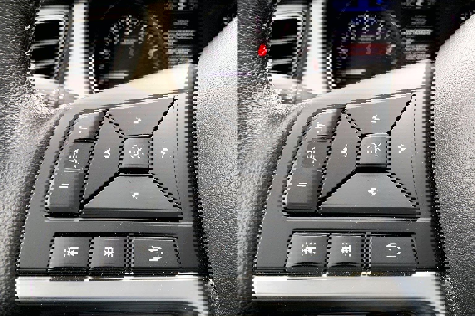 Used 2022 Nissan Rogue Sport SL image 20