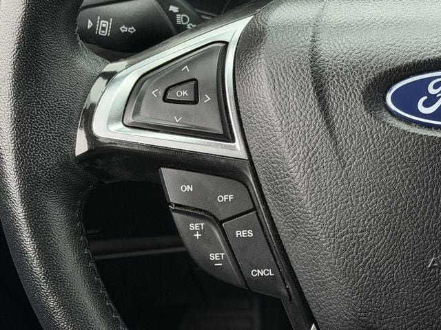 Used 2024 Ford Edge Titanium AWD/4WD image 14