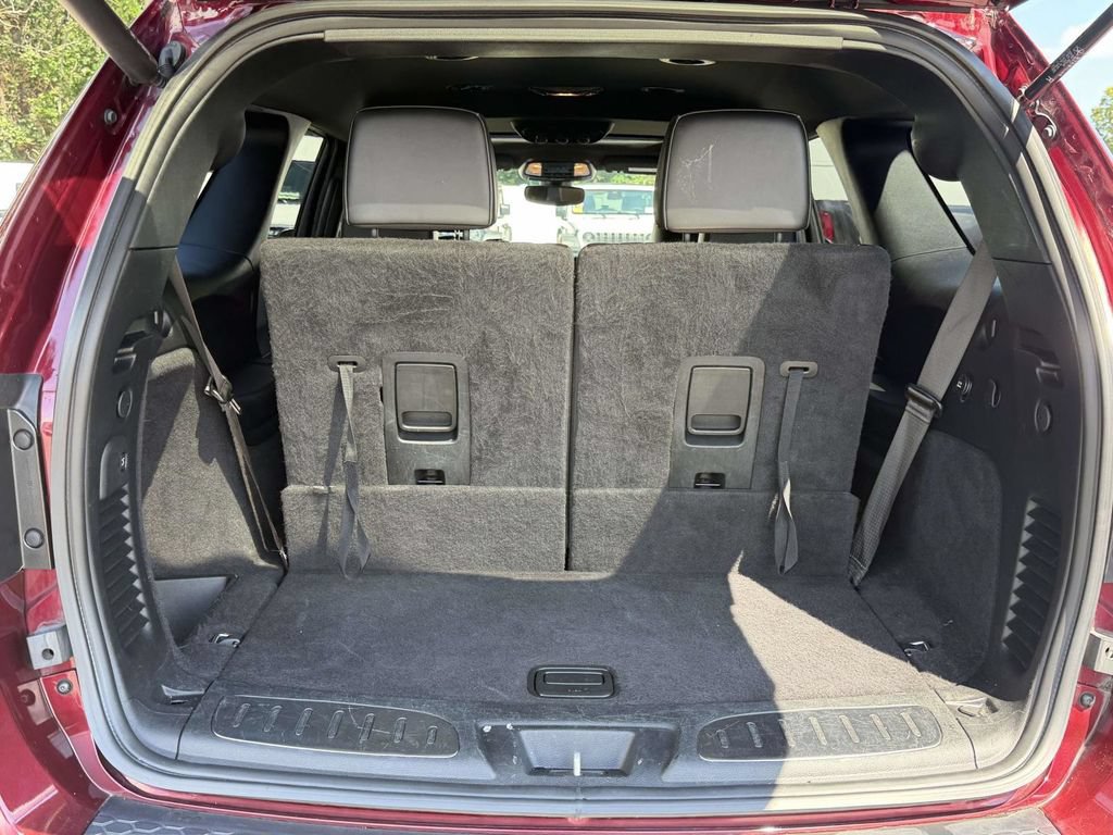 Used 2022 Dodge Durango R/T w/ Blacktop Package AWD/4WD image 15