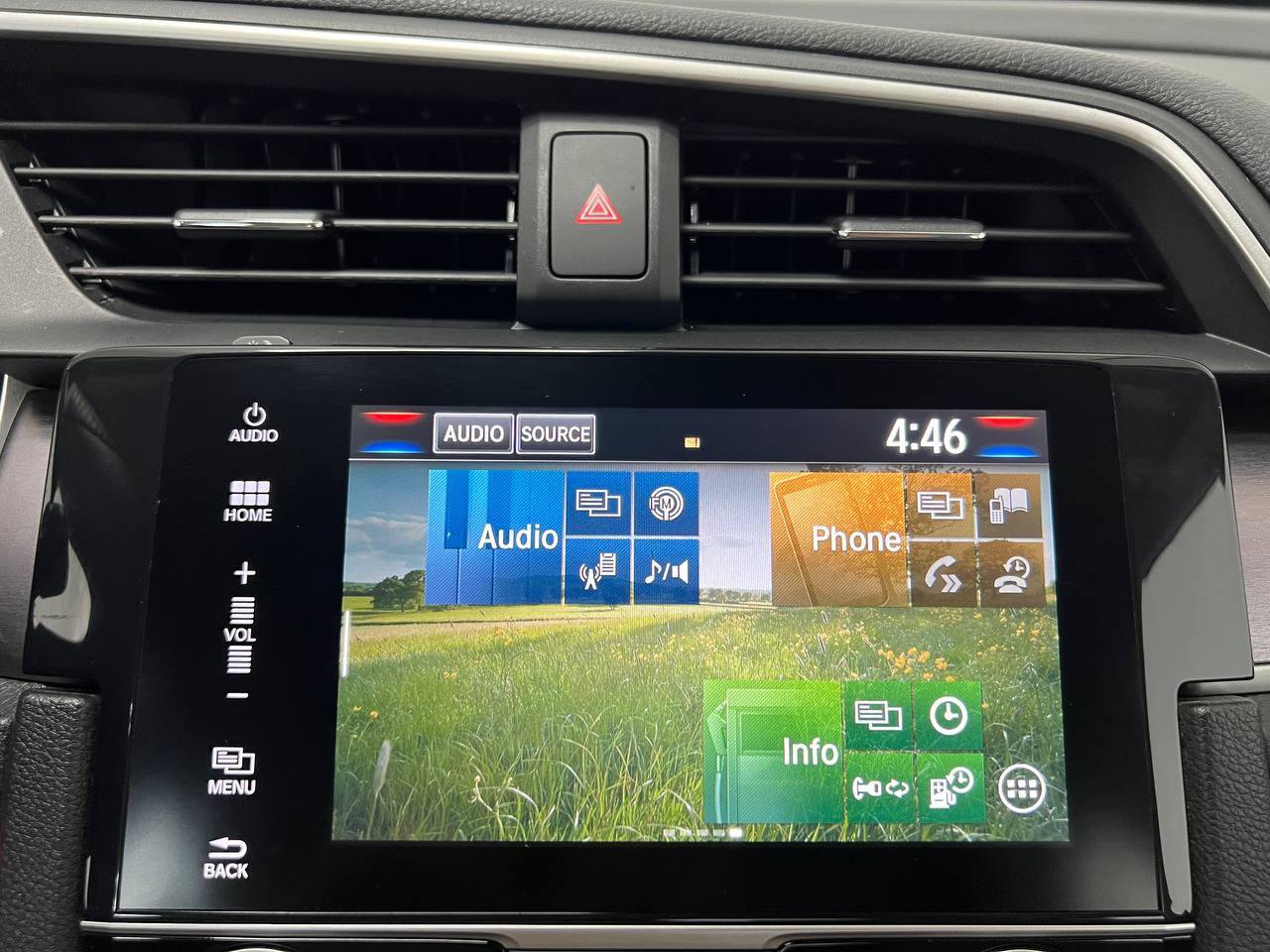 Used 2016 Honda Civic EX-T image 17