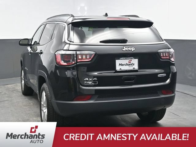 Used 2022 Jeep Compass Latitude AWD/4WD image 5
