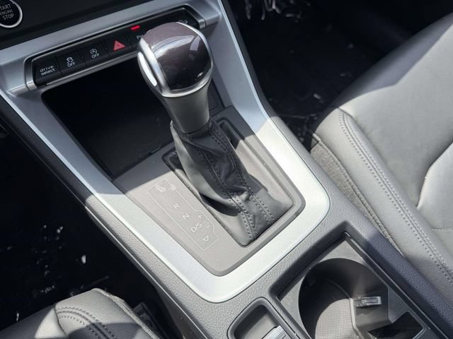 Used 2023 Audi Q3 2.0T Premium w/ Convenience Package AWD/4WD image 21
