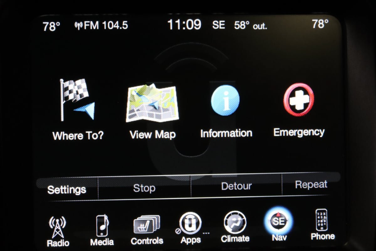Used 2017 Jeep Cherokee High Altitude AWD/4WD image 47