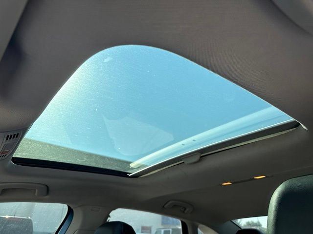Used 2021 Volkswagen Jetta R-Line FWD image 23