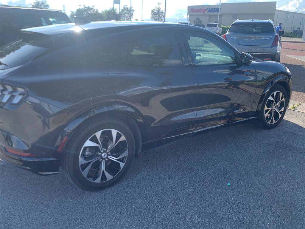 Used 2022 Ford Mustang Mach-E Premium RWD image 13
