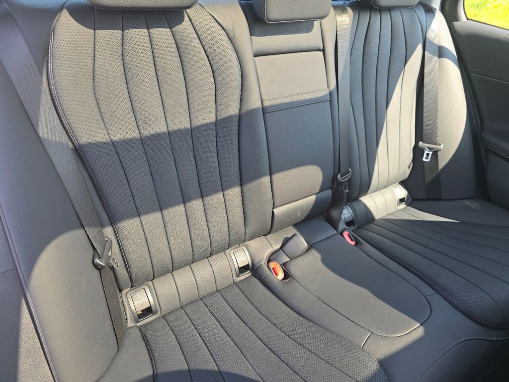 New 2026 Mercedes-Benz E 450 4MATIC Sedan image 22