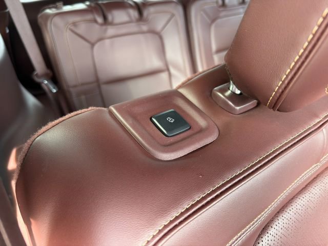 Used 2023 Lincoln Aviator Black Label w/ Class IV Trailer Tow Package image 13