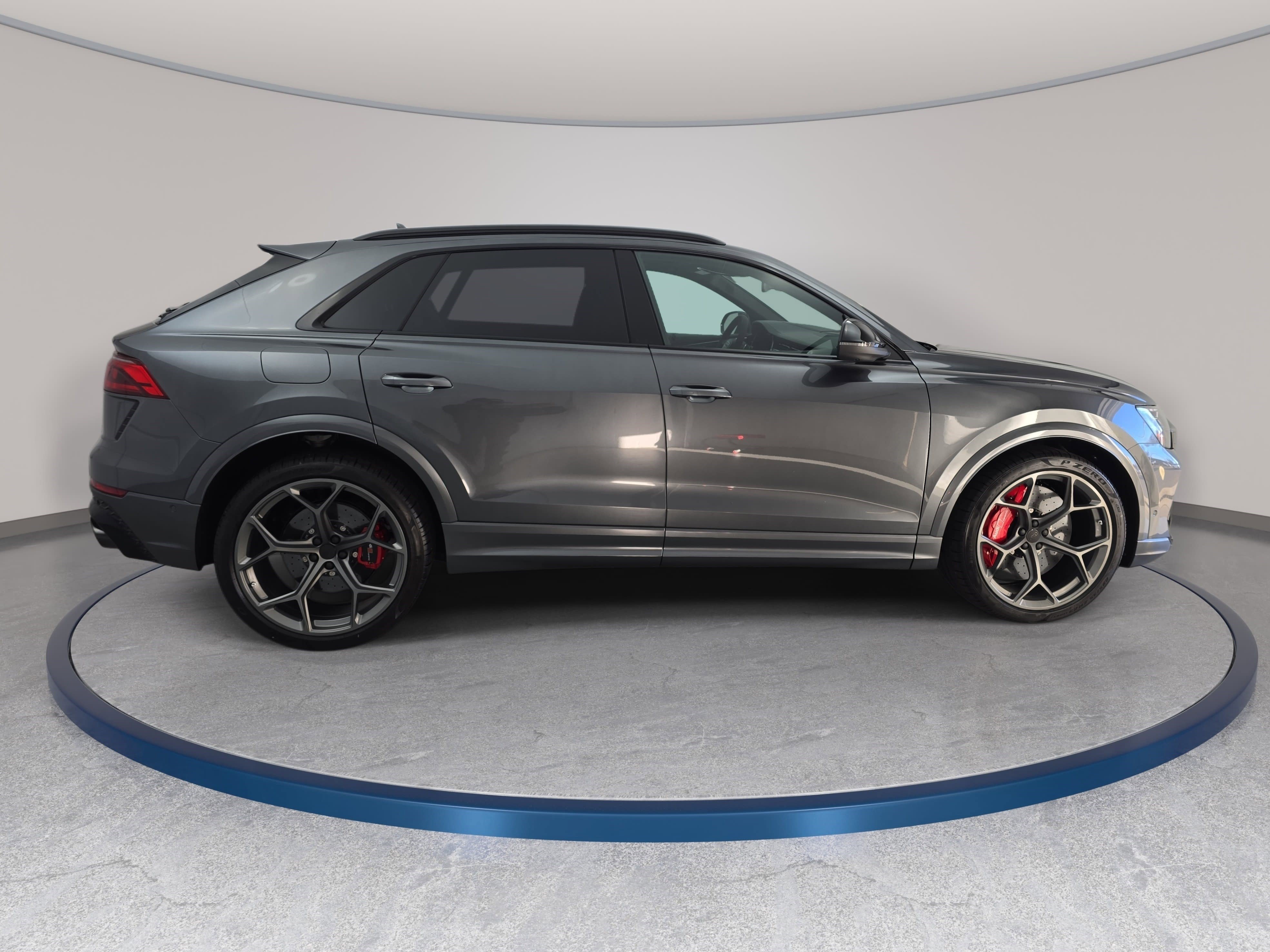 New 2026 Audi RS Q8 performance image 4