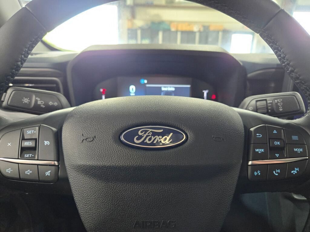 New 2025 Ford Maverick XLT w/ XLT Luxury Package image 33