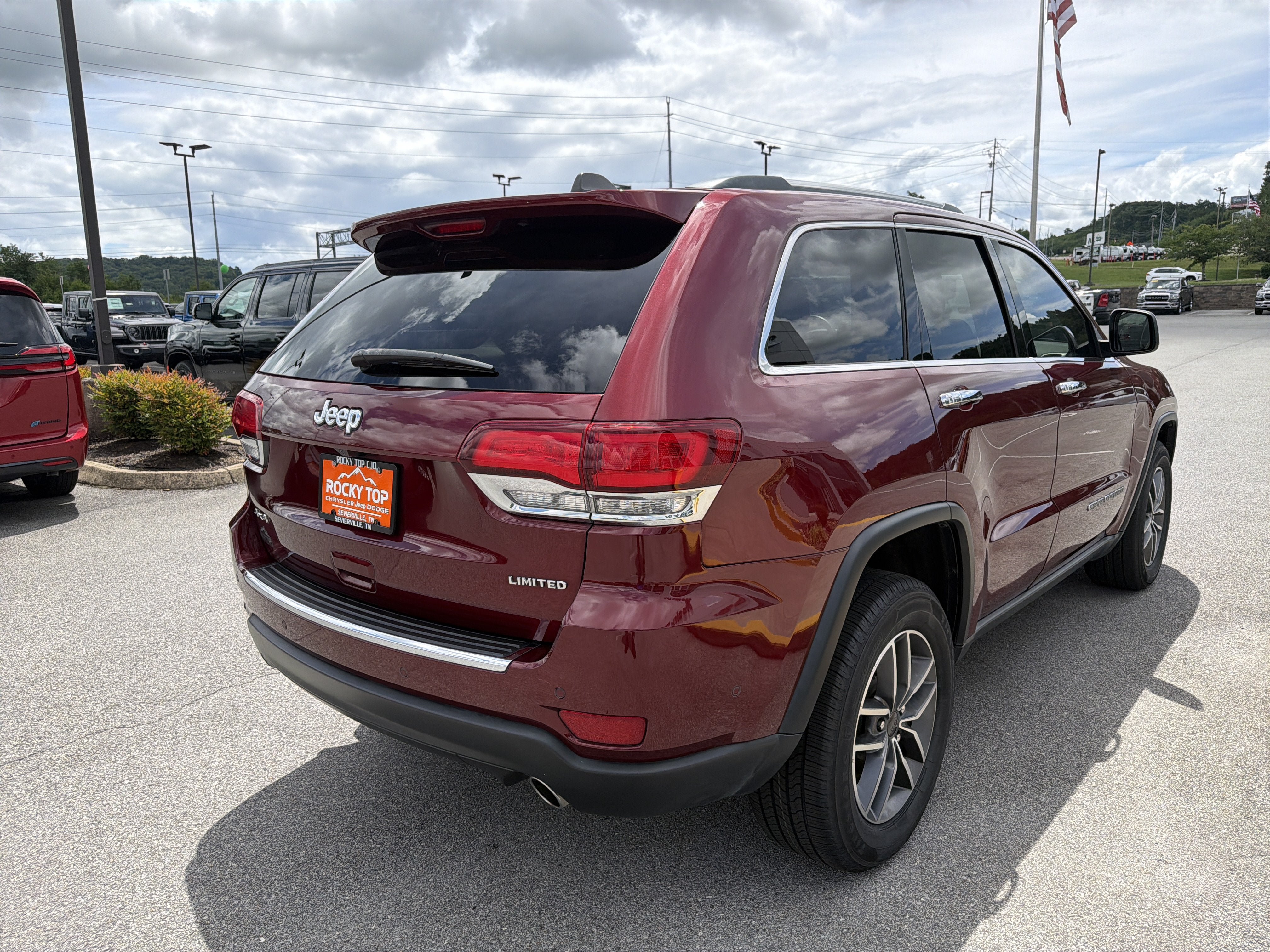 Used 2021 Jeep Grand Cherokee Limited w/ Luxury Group II AWD/4WD image 7