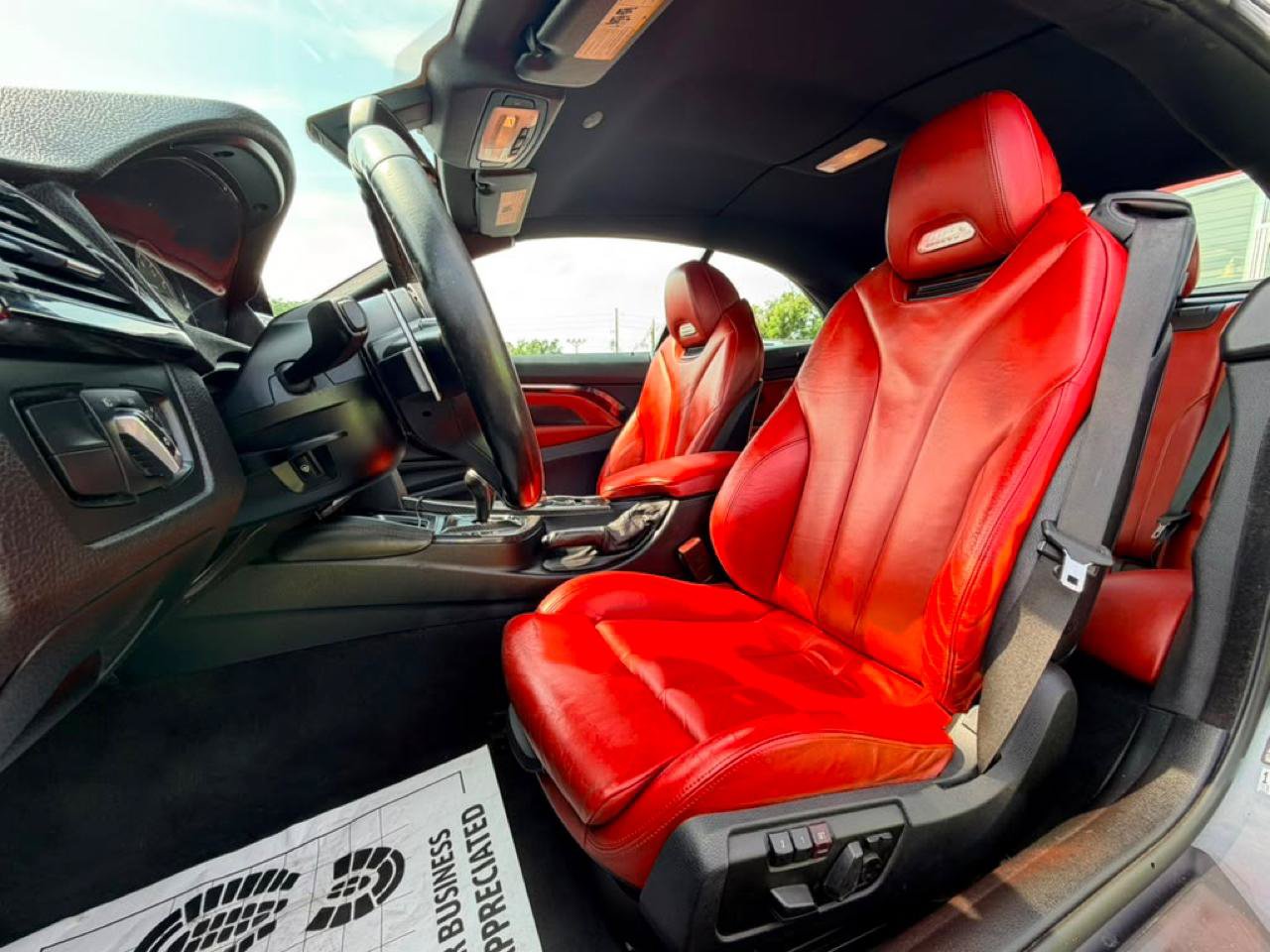 Used 2015 BMW M4 Convertible RWD image 23