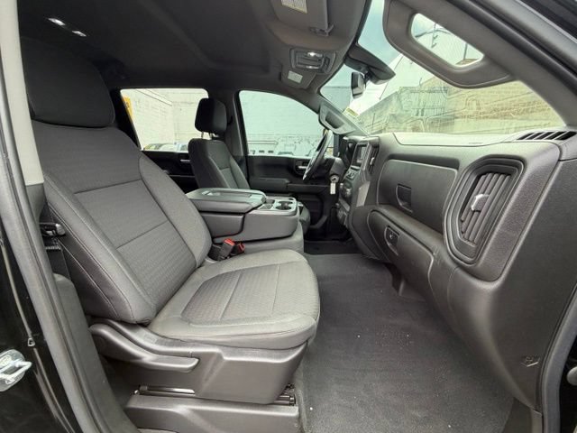Used 2022 Chevrolet Silverado 2500 Custom w/ Custom Convenience Package AWD/4WD image 9
