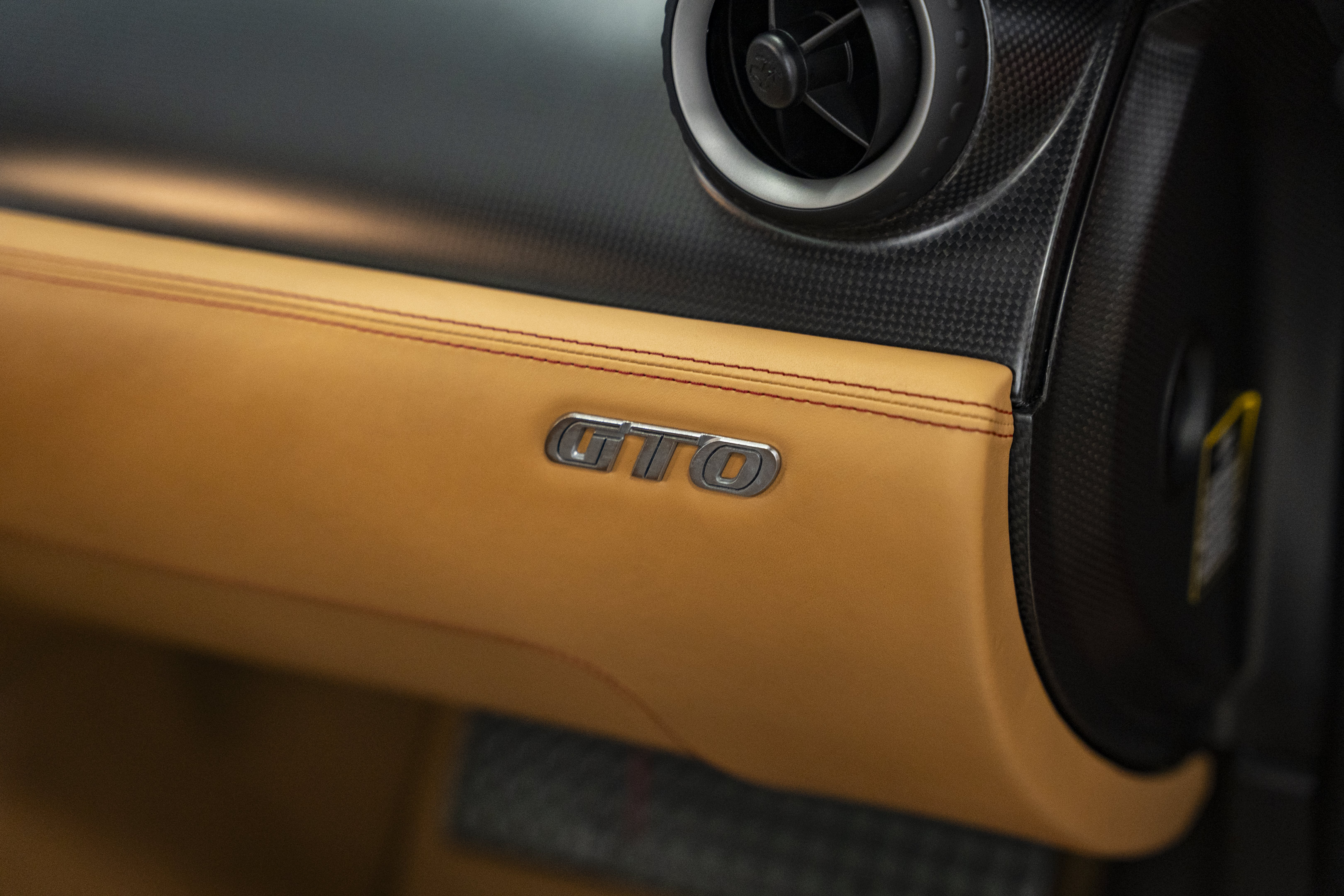 Used 2011 Ferrari 599 GTO RWD image 41