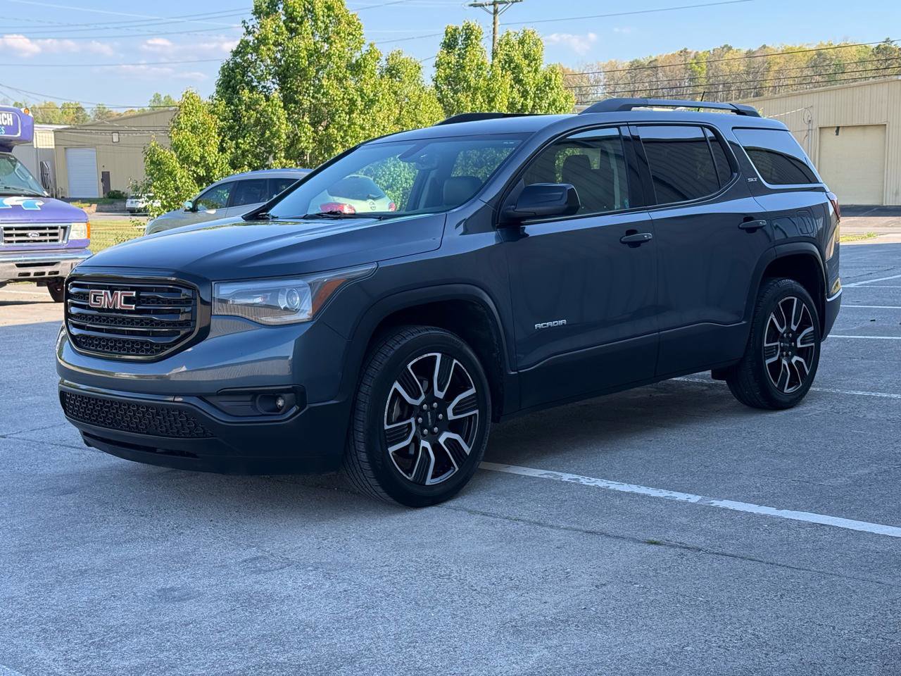 Used 2019 GMC Acadia SLT w/ Black Edition image 9