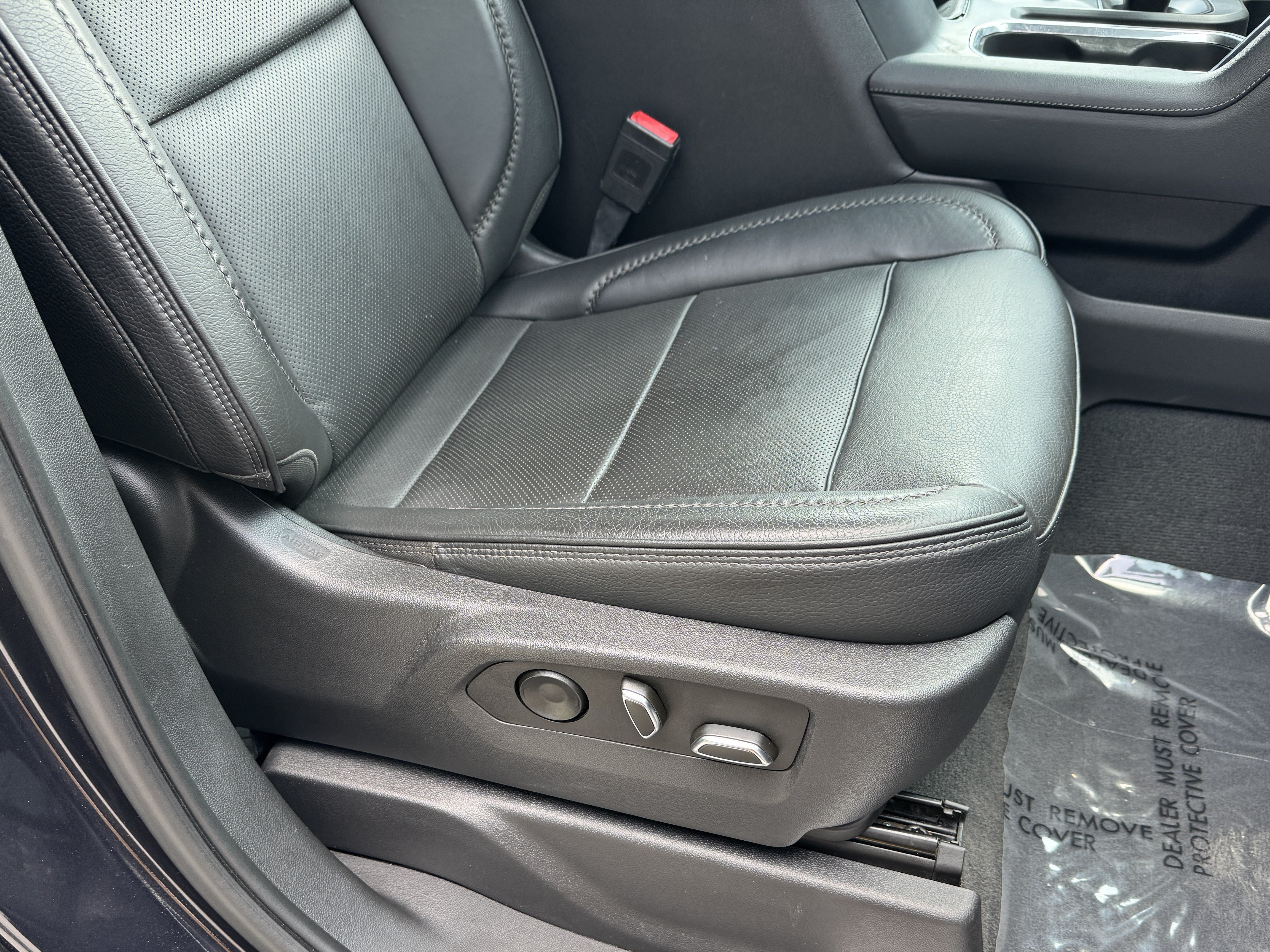 Used 2023 GMC Sierra 1500 Denali w/ Technology Package AWD/4WD image 21