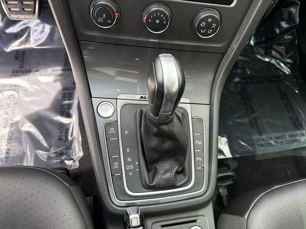 Used 2017 Volkswagen Golf Alltrack SE AWD/4WD image 25