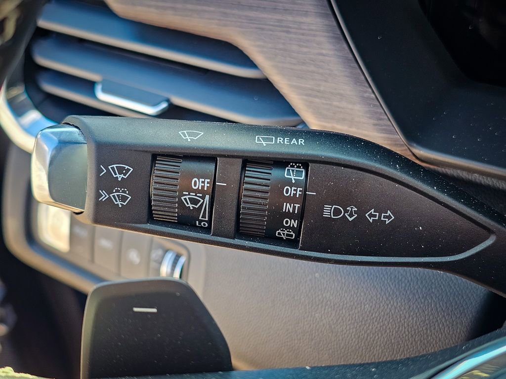 New 2026 GMC Acadia Denali w/ Super Cruise Package image 20