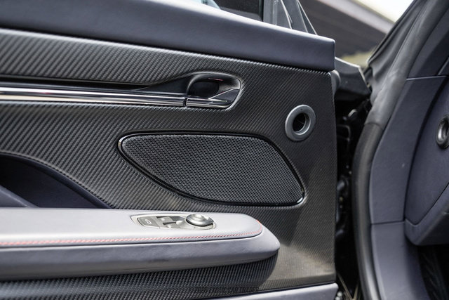 Used 2024 Aston Martin DB12 Coupe RWD image 35