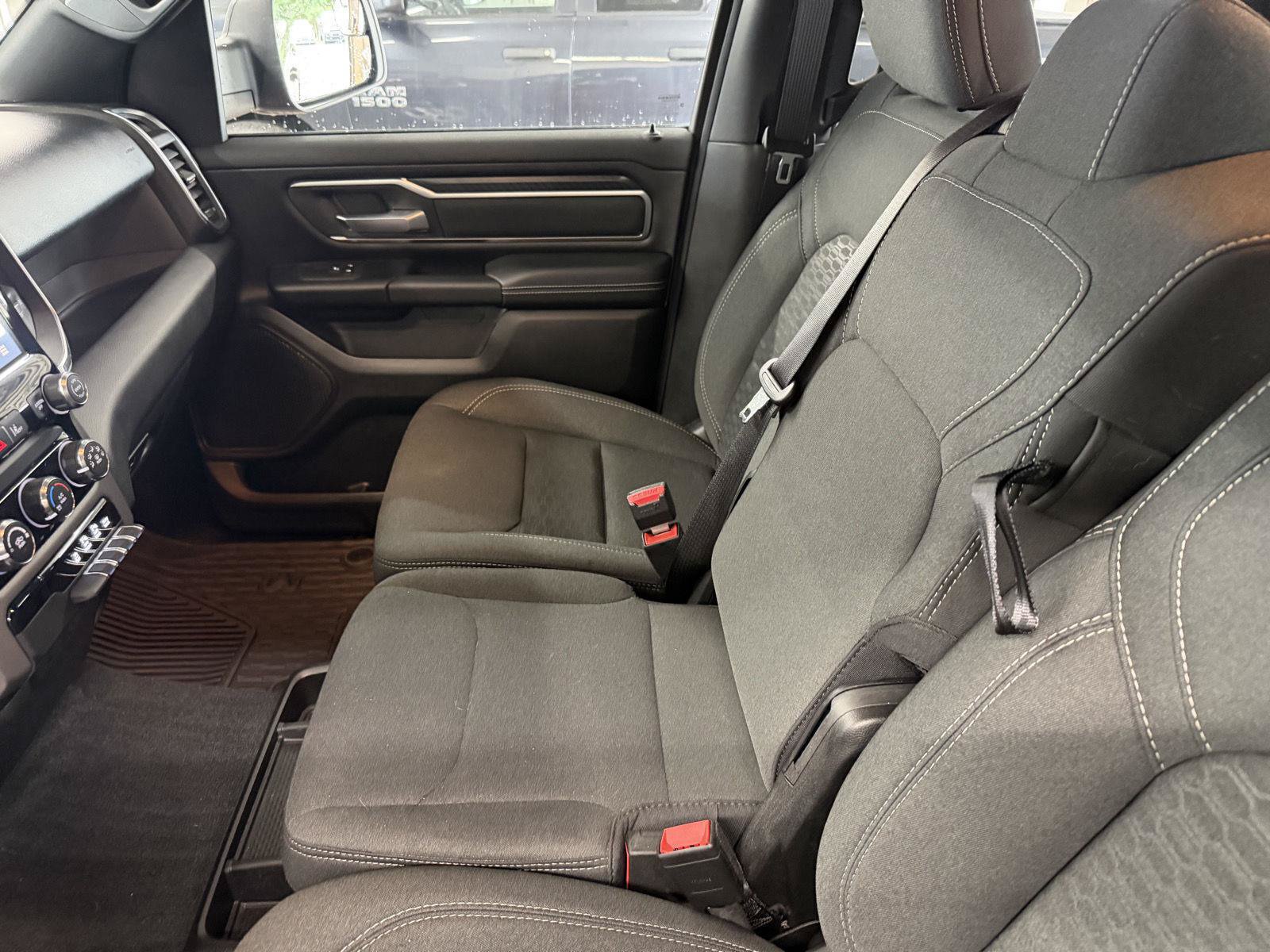 Used 2025 RAM 1500 Big Horn AWD/4WD image 19