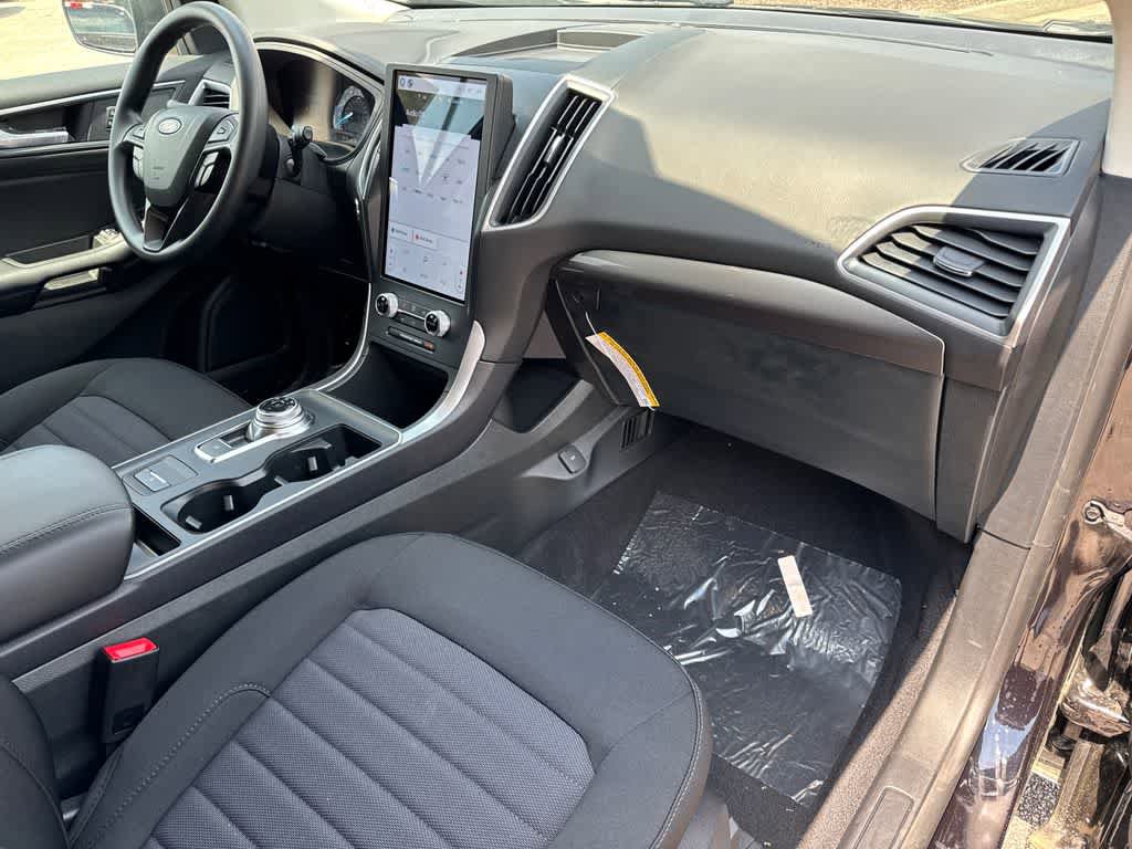 New 2024 Ford Edge SE AWD/4WD image 13