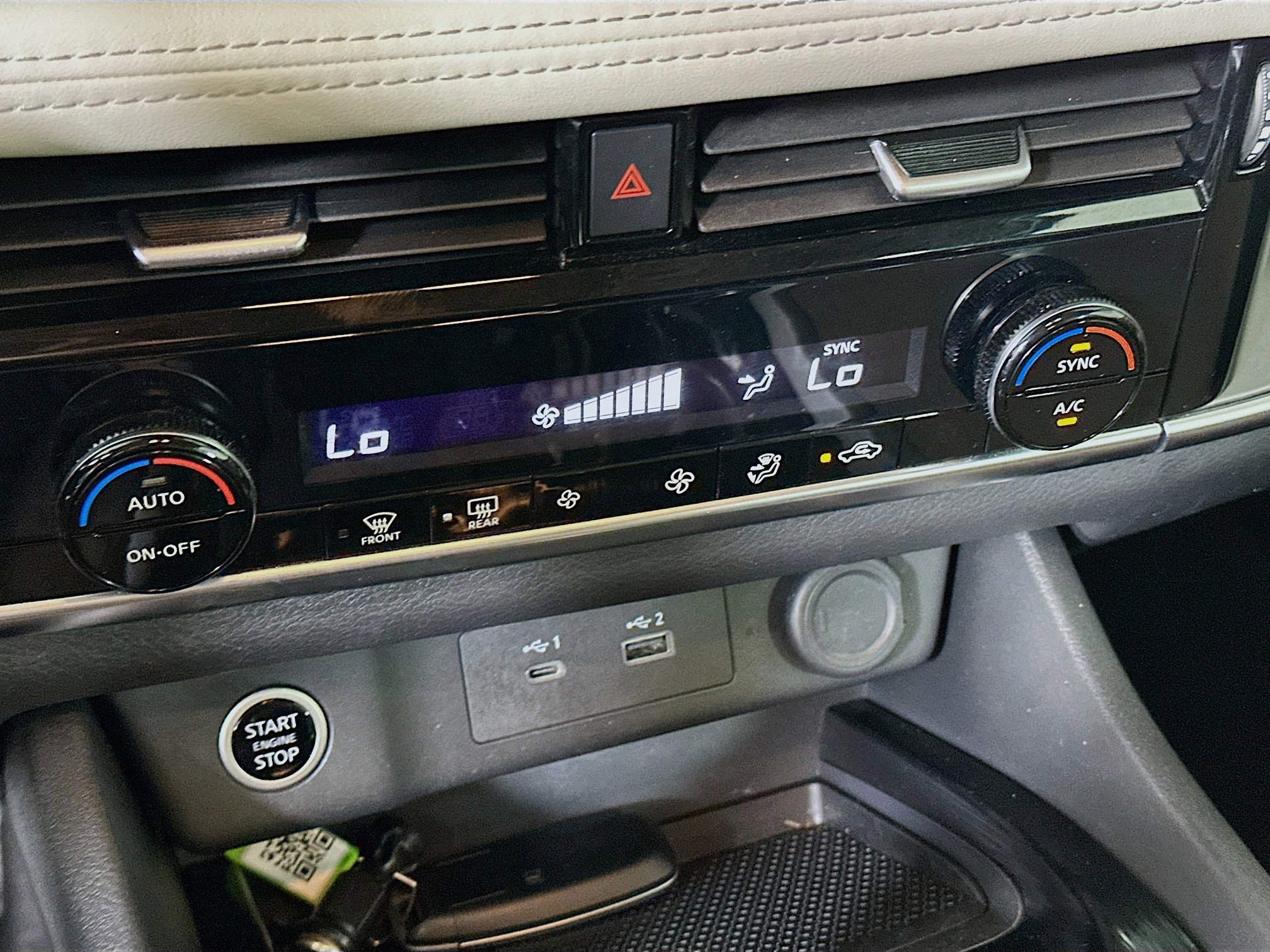 Used 2023 Nissan Rogue SV FWD image 23