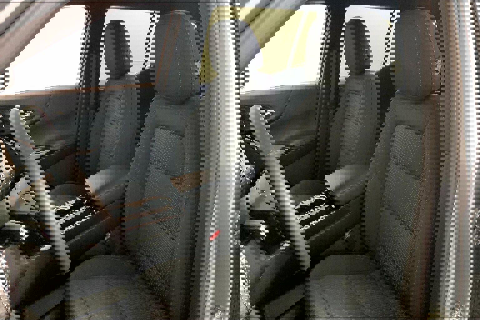 Used 2025 Chevrolet Equinox LT image 22