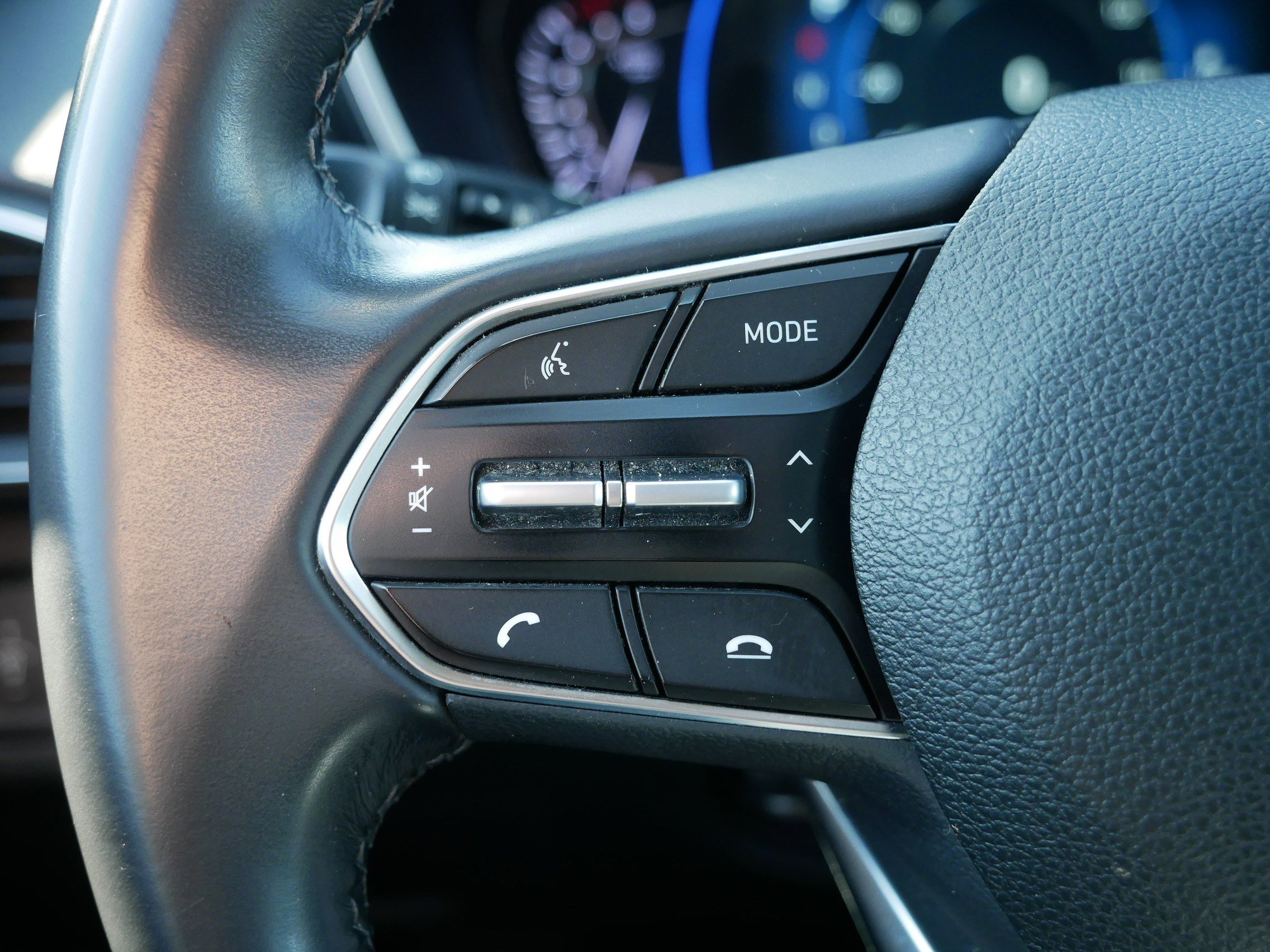 Used 2019 Hyundai Santa Fe Limited image 31
