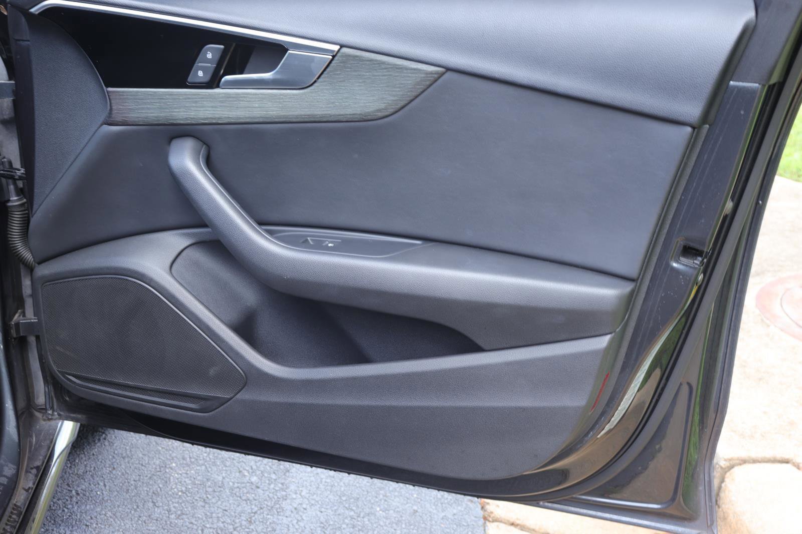 Used 2020 Audi A4 2.0T Premium w/ Convenience Package image 17