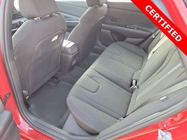 Certified 2025 Hyundai Elantra Sport image 19