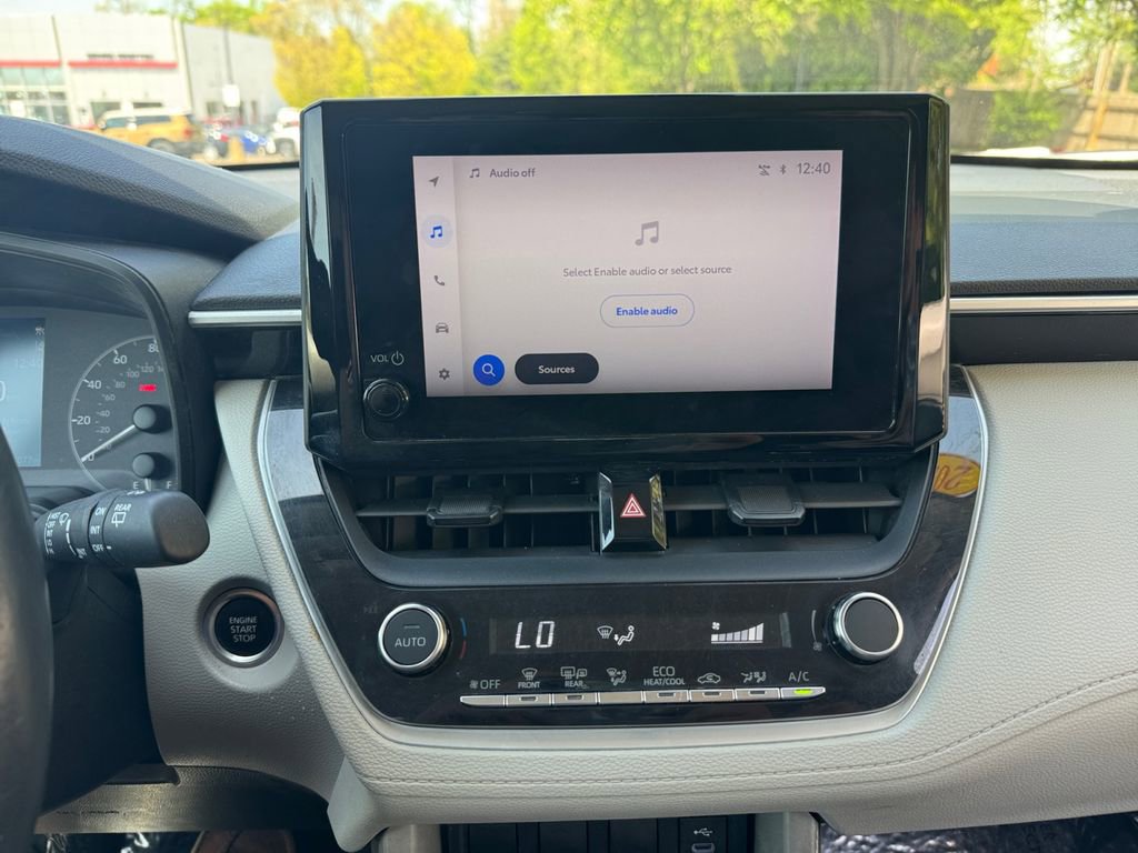 Used 2023 Toyota Corolla Cross LE AWD/4WD image 21