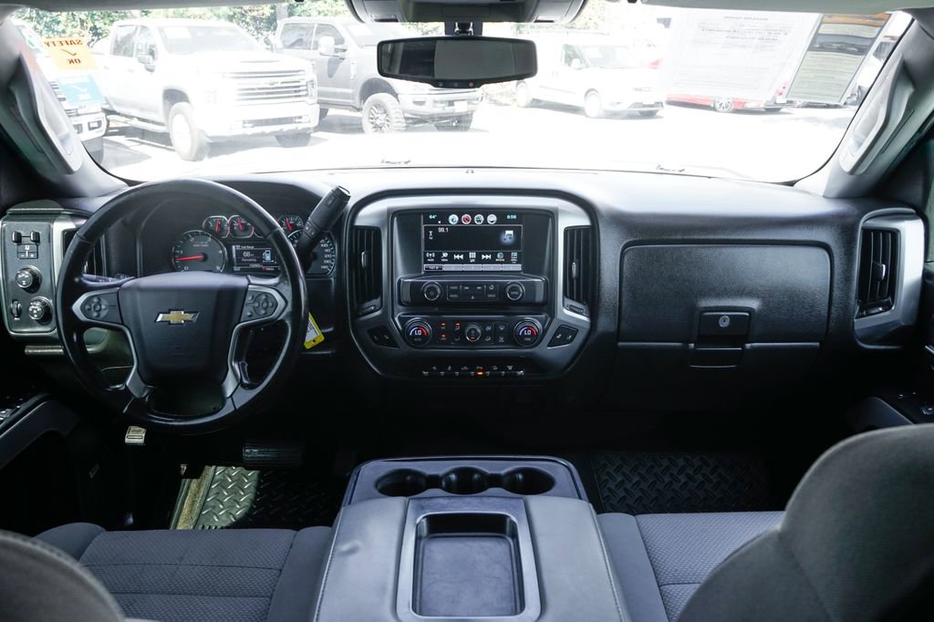 Used 2018 Chevrolet Silverado 2500 LT w/ Custom Sport Edition image 27